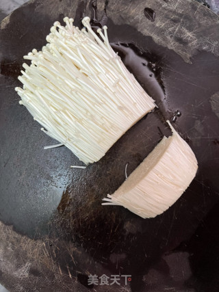 酸汤花甲粉丝步骤2
