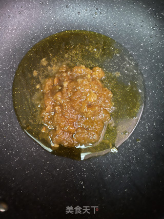 酸汤花甲粉丝步骤4