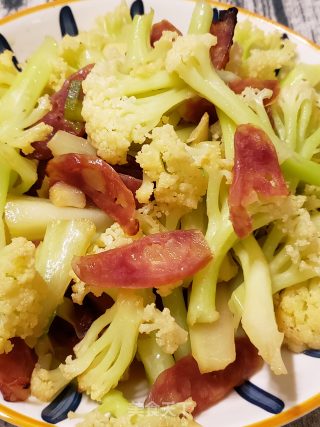 有机菜花炒腊肠步骤10 有机菜花炒腊肠步骤10
