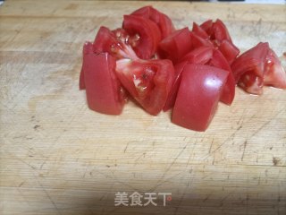 白玉菇番茄炒鸡蛋步骤1