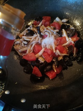 白玉菇番茄炒鸡蛋步骤14