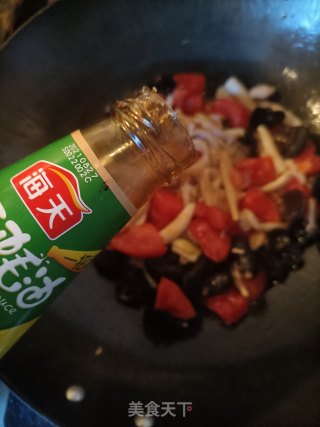 白玉菇番茄炒鸡蛋步骤15