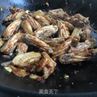 酱焖鸡翅步骤6