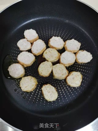 洋葱香菜炒肉卷步骤1