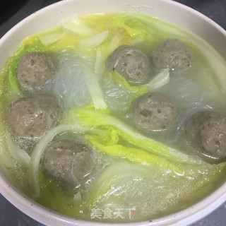 肉丸粉丝白菜煲步骤8 肉丸粉丝白菜煲步骤8