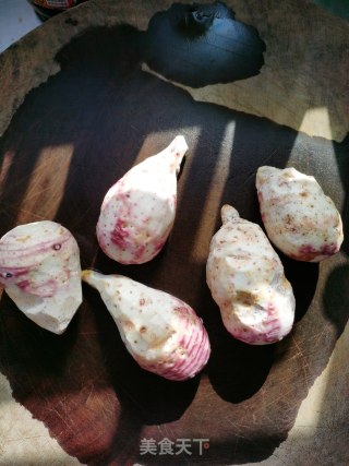 粉蒸排骨芋头步骤1 粉蒸排骨芋头步骤1