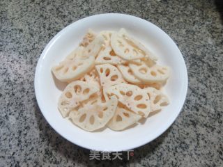 酱肉蒸莲藕步骤5