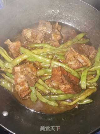 脆骨焖豆角步骤8