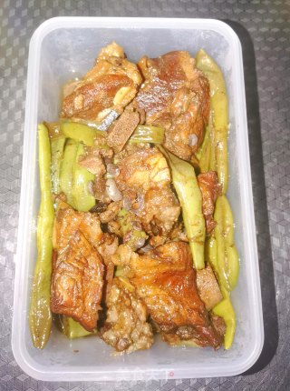 脆骨焖豆角步骤10