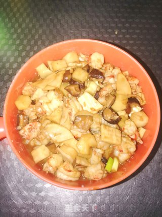 香菇冬笋爆红虾步骤9
