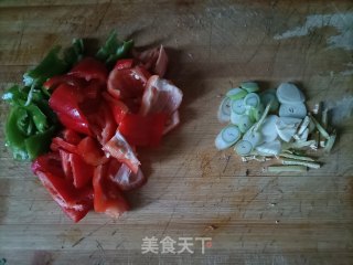 香菇白玉菇炒肉片步骤4