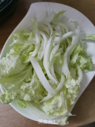 肉丝炒白菜步骤3
