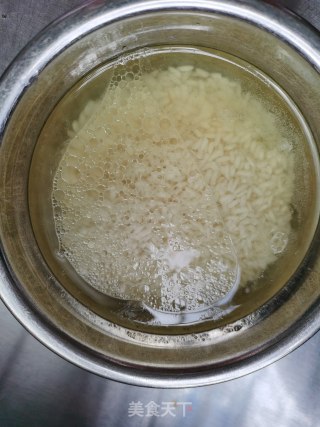 腊肉蒸萝卜糯米步骤2