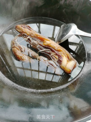 腊肉蒸萝卜糯米步骤4