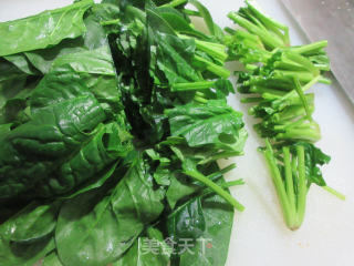 蛋饺豆腐菠菜步骤2