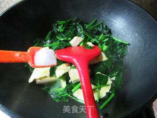 蛋饺豆腐菠菜步骤7