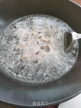 排骨炒腐竹步骤1