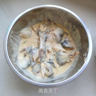 香炸鲜梭鱼步骤3