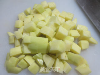 香菇酱炒土豆步骤3 香菇酱炒土豆步骤3