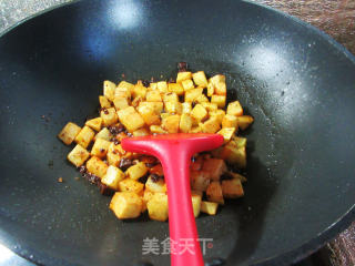 香菇酱炒土豆步骤8 香菇酱炒土豆步骤8