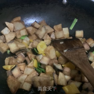 家常地三鲜(挂粉芡少油节省时间版)—配米饭吃的香鲜下饭菜步骤6 家常地三鲜(挂粉芡少油节省时间版)—配米饭吃的香鲜下饭菜步骤6