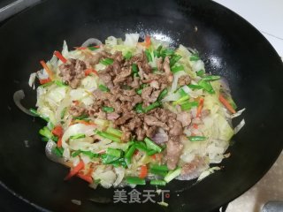 包菜肉丝炒粉条步骤9