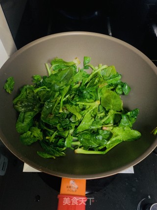 菠菜炒豆腐步骤3