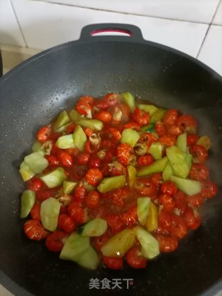炒龙虾尾步骤6