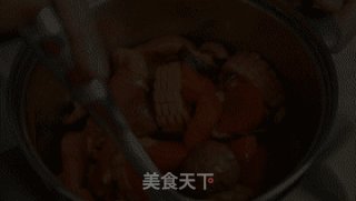 跟大厨偷师的鸡翅鸡爪煲,实测真香,冬天来上一锅幸福到冒泡步骤10 跟大厨偷师的鸡翅鸡爪煲,实测真香,冬天来上一锅幸福到冒泡步骤10