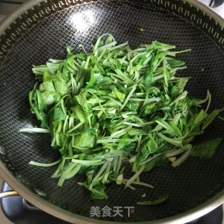 蒜炒鸡毛菜步骤2