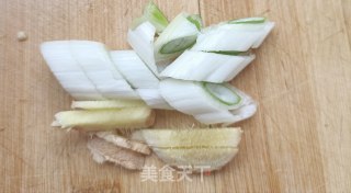 彩椒炒对虾步骤2 彩椒炒对虾步骤2