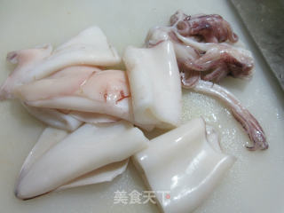 鱿鱼烧鸡翅根步骤2 鱿鱼烧鸡翅根步骤2