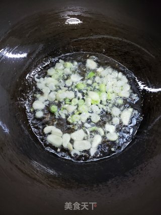 咖喱烩双冻（冻豆腐+冻面筋）步骤3