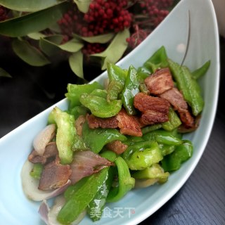 回锅肉炒圆椒步骤10
