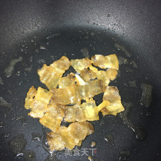 五花肉炒芥菜步骤4