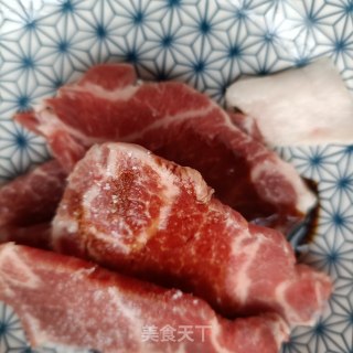 叉烧味煎肉步骤3