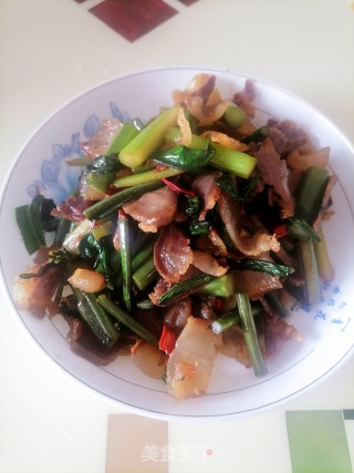 红菜苔炒腊肉步骤6