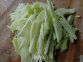 佛手瓜炒蛋步骤1