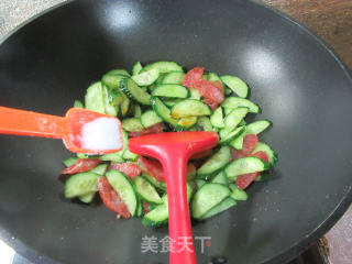 香肠炒青瓜步骤8