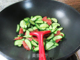 香肠炒青瓜步骤6