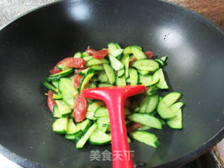 香肠炒青瓜步骤10