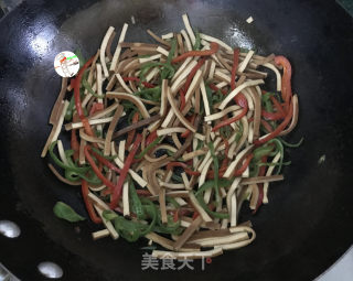 辣椒炒干子步骤10 辣椒炒干子步骤10