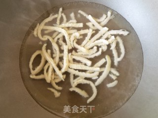 蒜苗炒羊肚步骤2