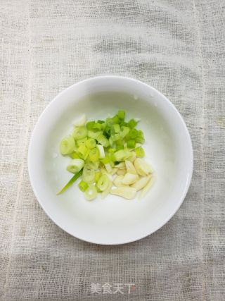 清甜入味的番茄西葫芦步骤4
