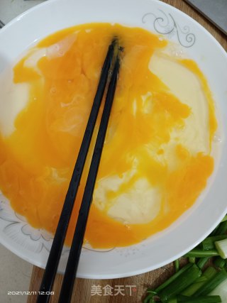 蚝油鸡蛋步骤1