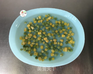 彩蔬火腿丁步骤2
