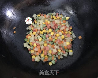 彩蔬火腿丁步骤13