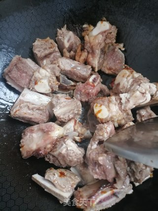 红烧牛排骨步骤4