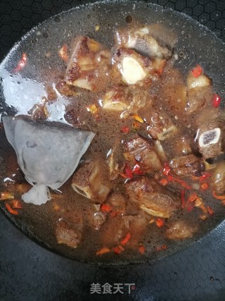 红烧牛排骨步骤6