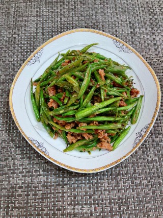 四季豆炒肉末步骤9
